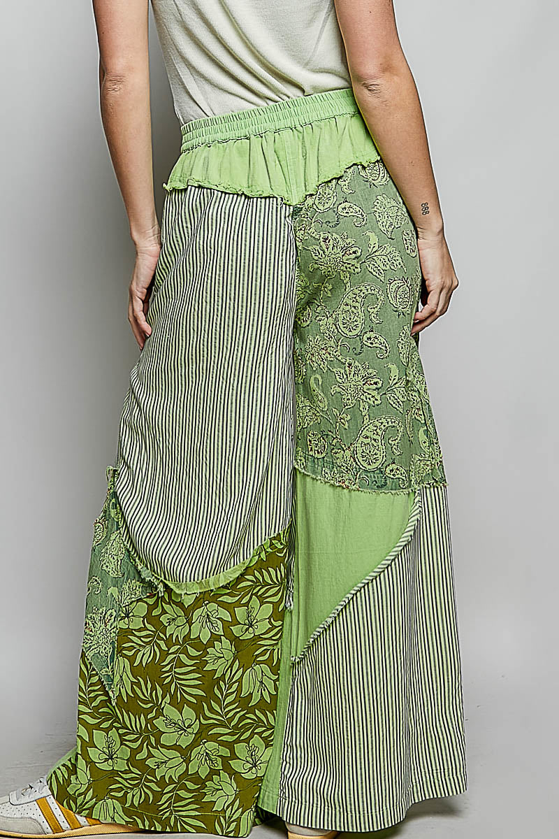 POL Gestreifte Blumen Patchwork Damen Weite Beinhosen mit großem Stern-Patch