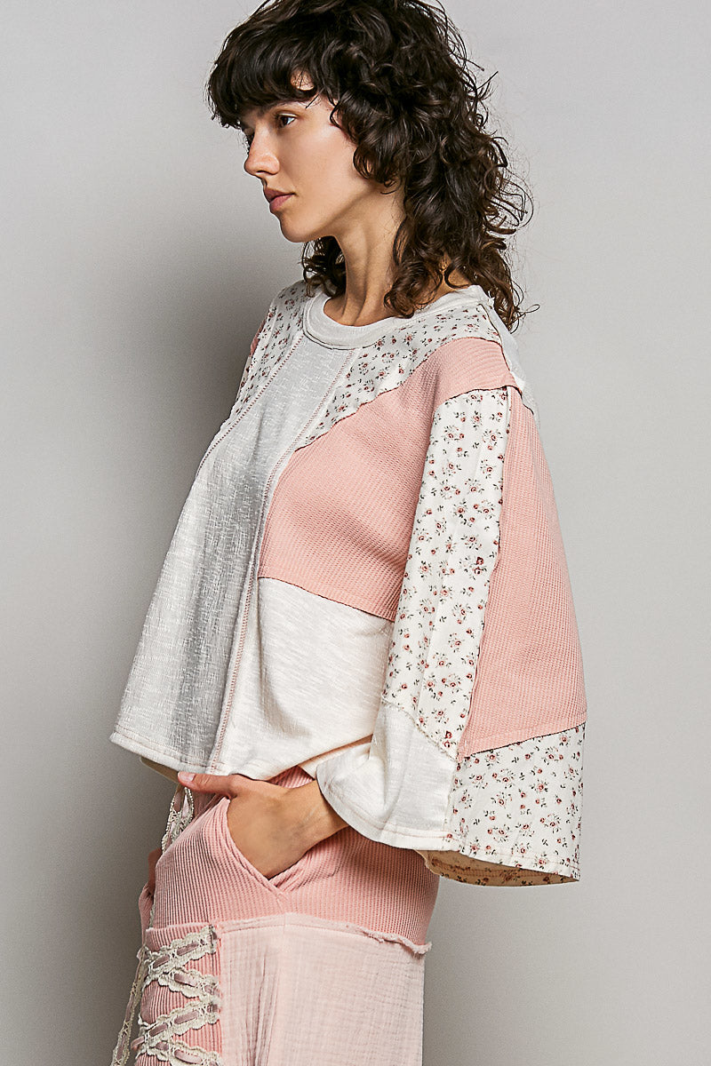 POL Exposed Seam Floral Patchwork Textured Slub Knit Damen Top
